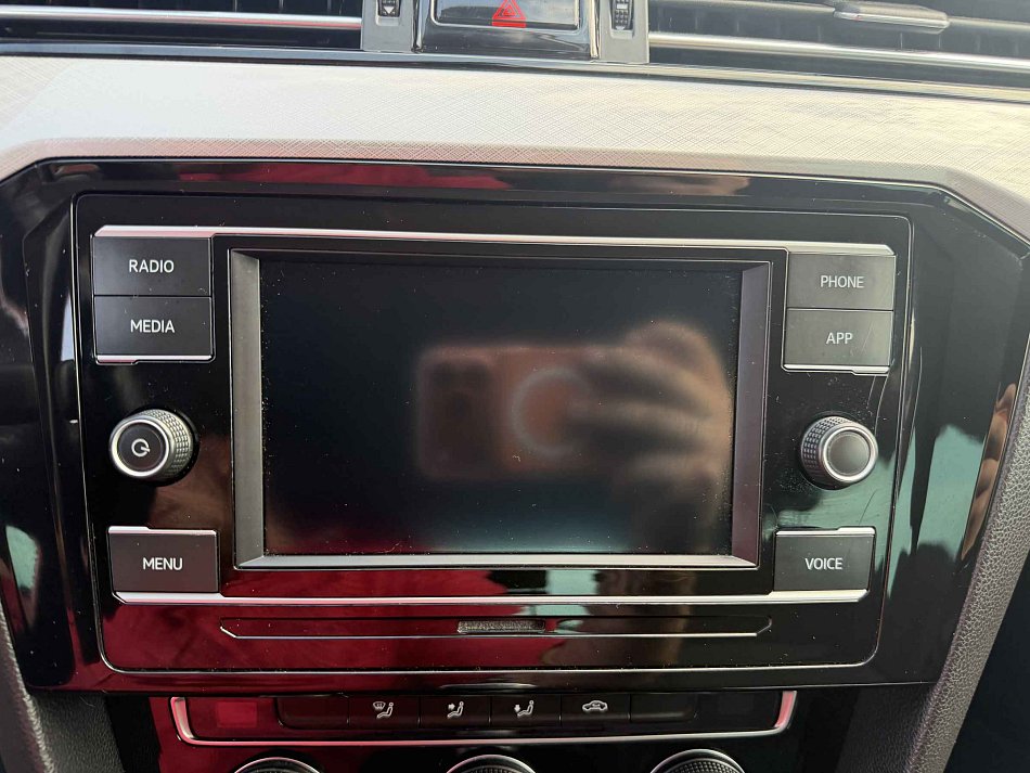 Volkswagen Passat 1.5 TSi 