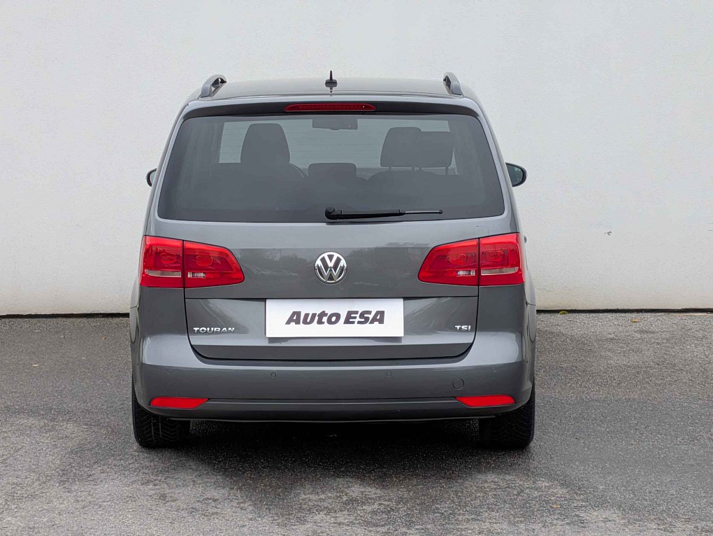 Volkswagen Touran 1.4TSi 