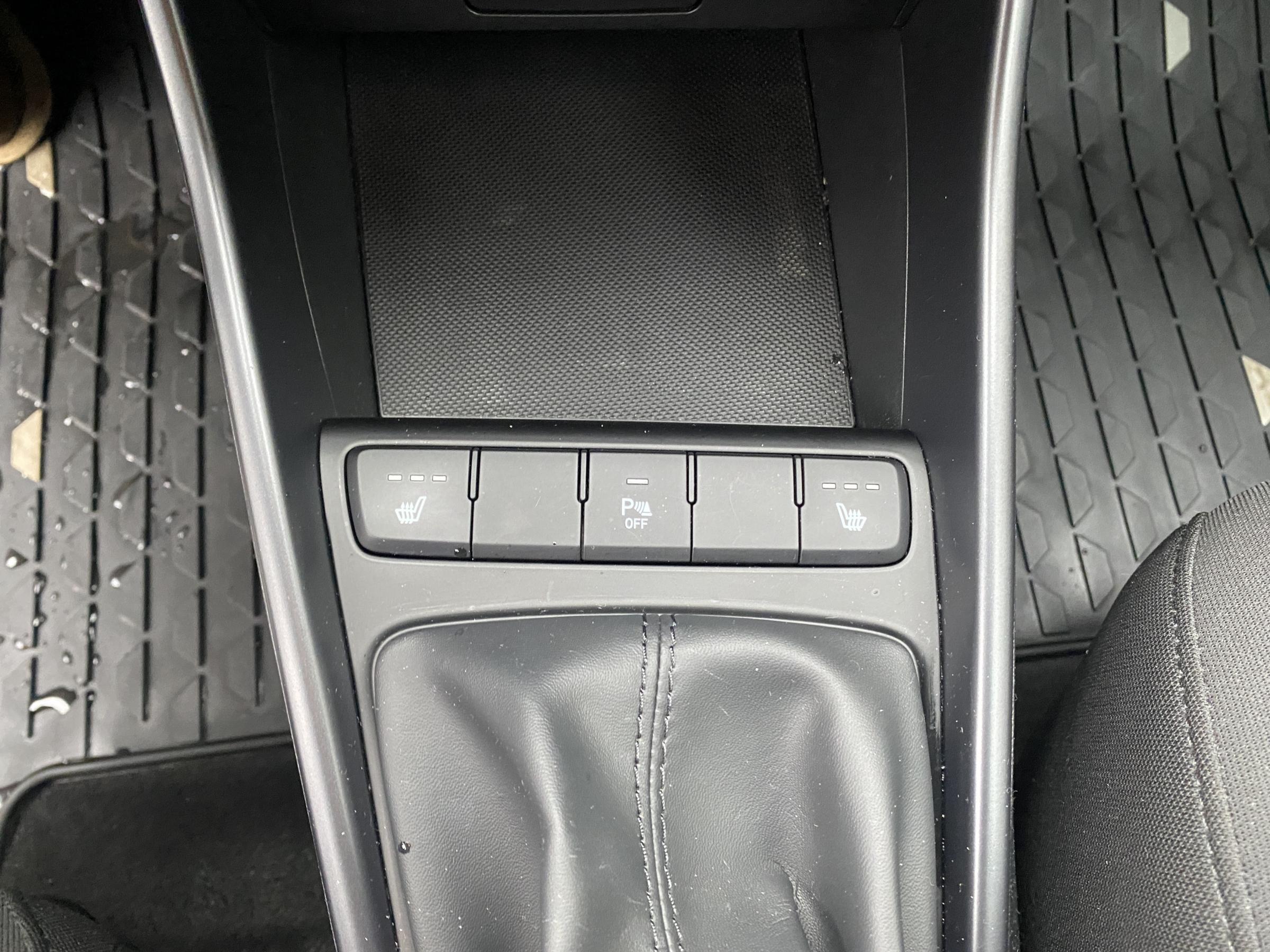 Hyundai i20, 2022 - pohled č. 19