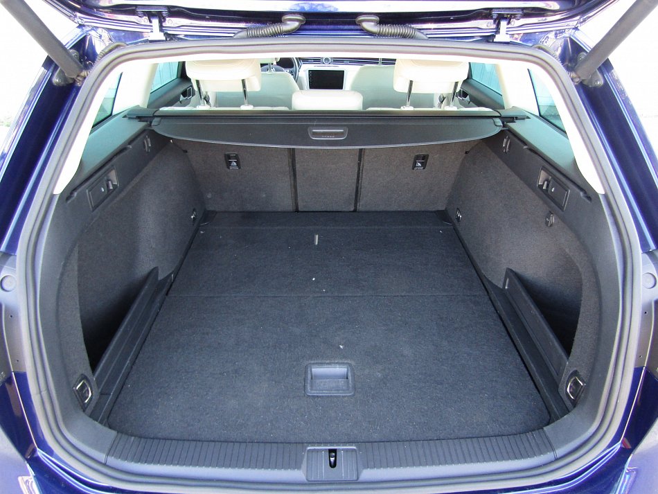 Volkswagen Passat 1.5 TSi Comfortline