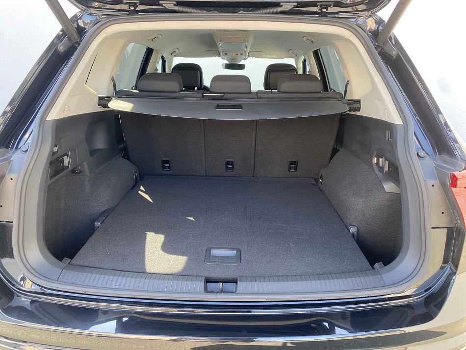 Volkswagen Tiguan Allspace  2.0 TDi Highline 4X4