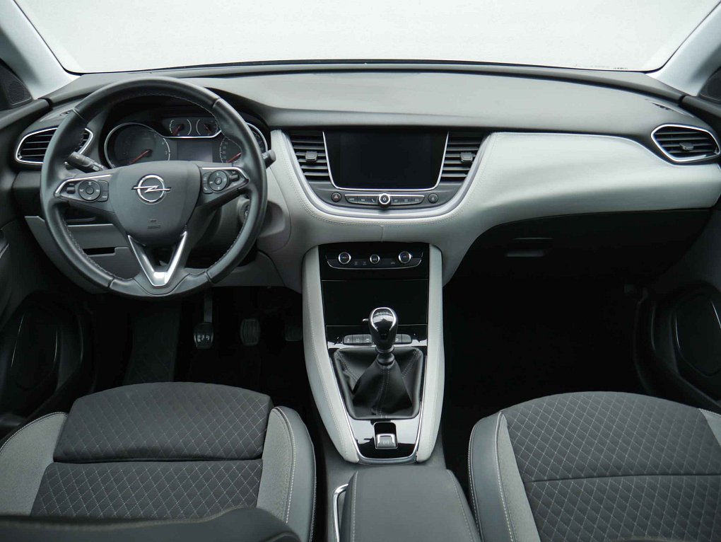 Opel Grandland X 1.2 PT Innovation