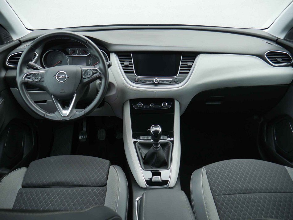 Opel Grandland X 1.2 PT Innovation