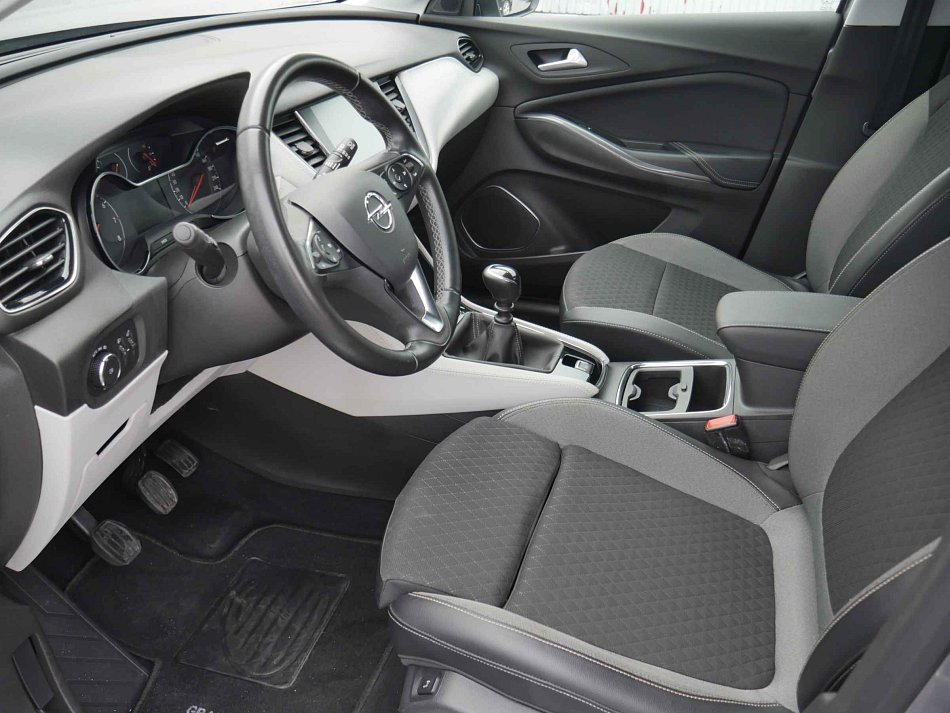 Opel Grandland X 1.2 PT Innovation