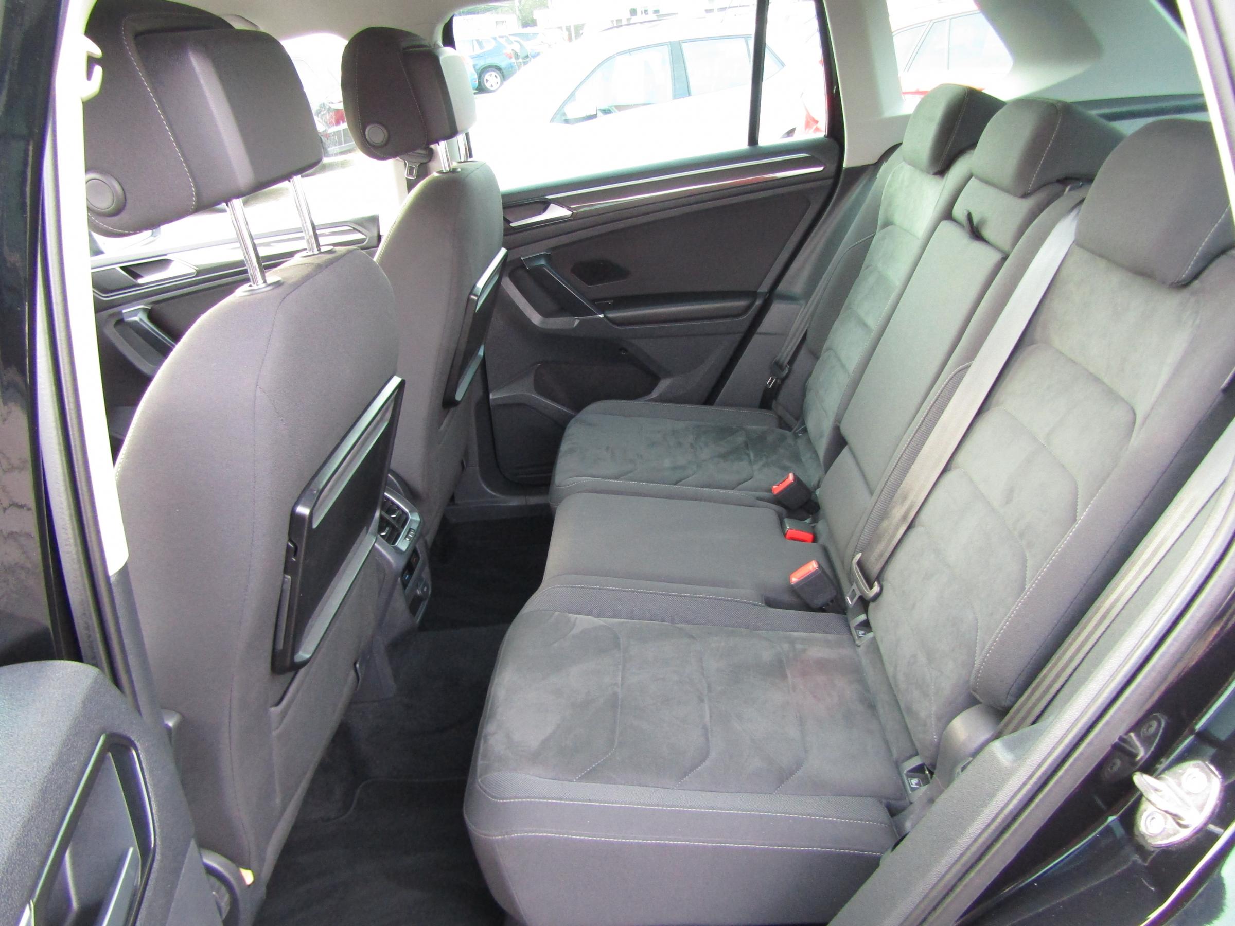 Volkswagen Tiguan, 2016 - pohled č. 10