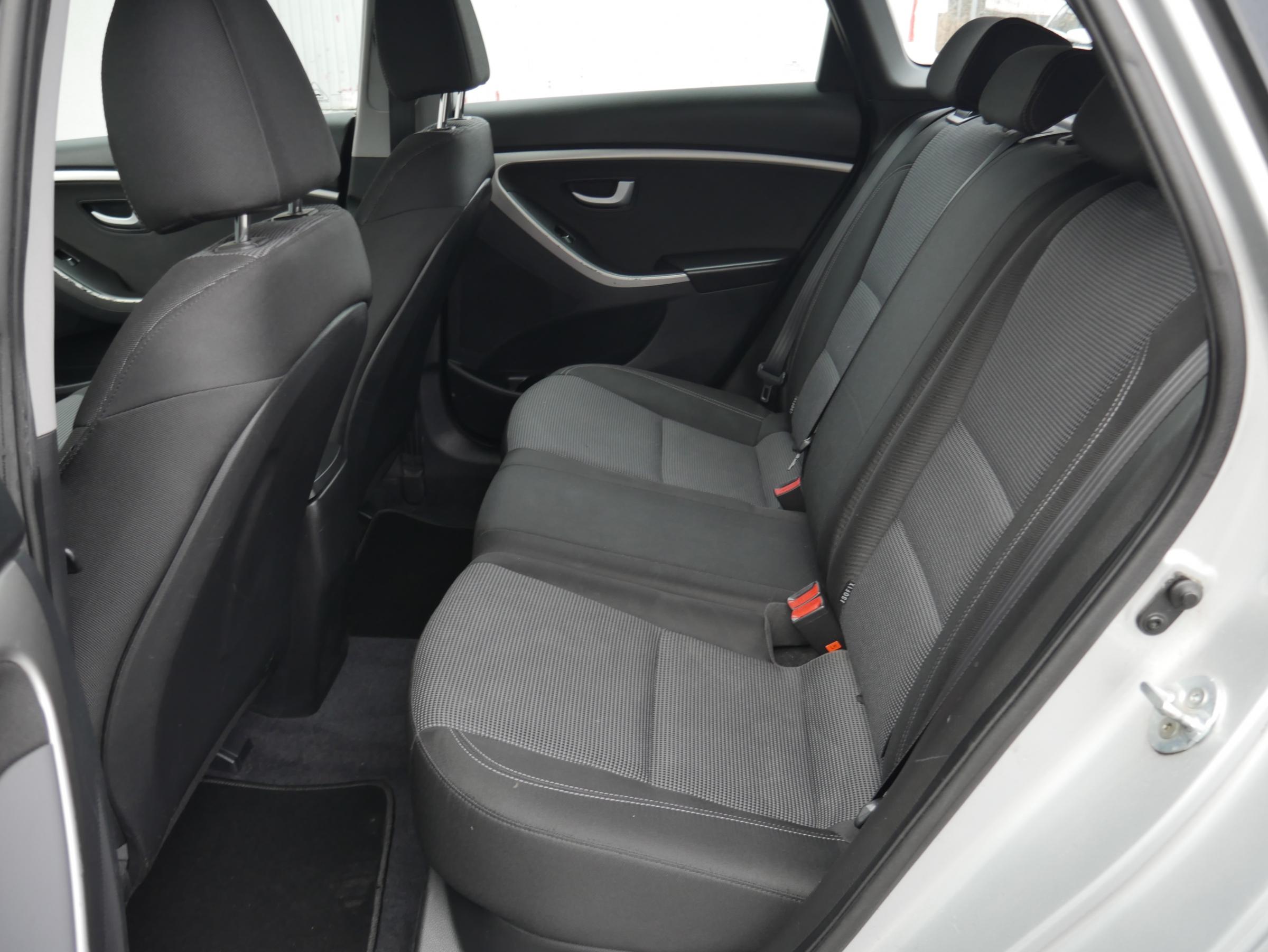 Hyundai i30, 2015 - pohled č. 10