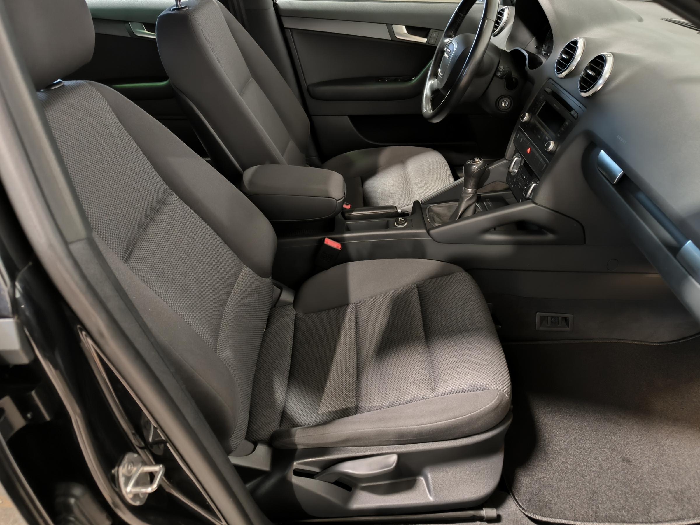 Audi A3, 2013 - pohled č. 12