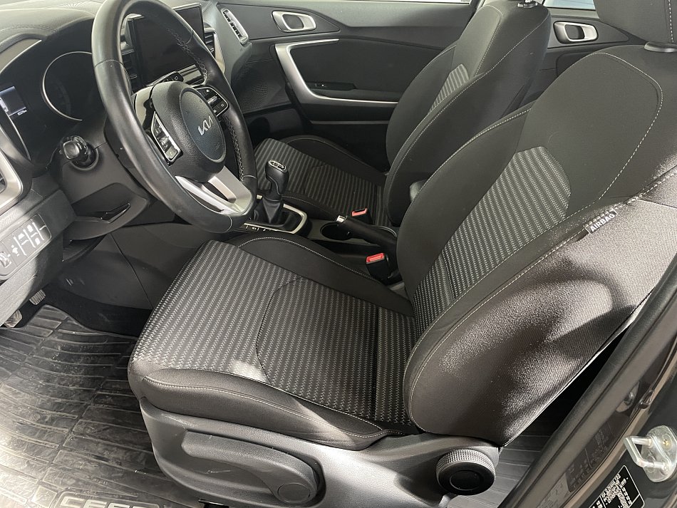 Kia Ceed 1.5 T-GDi TOP