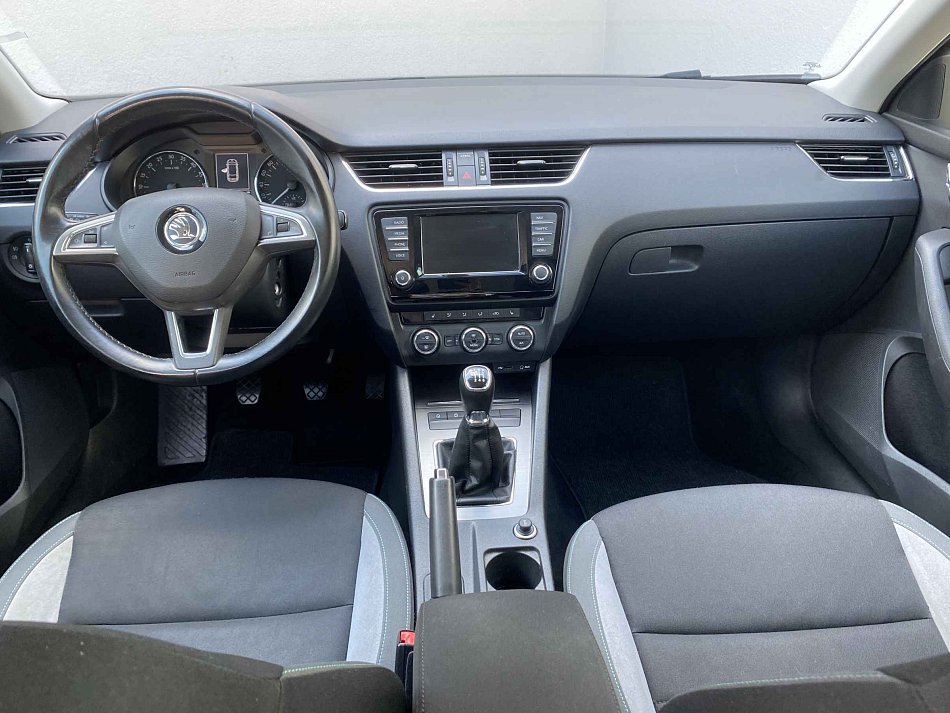 Škoda Octavia III 2.0 TDi Joy