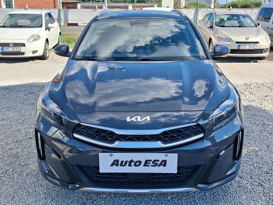 Kia XCeed 1.5 T-GDi TOP