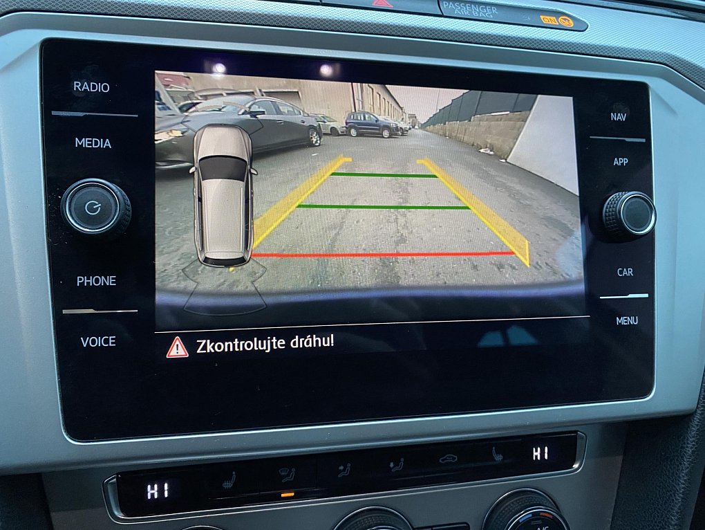 Volkswagen Passat 2.0TDi 