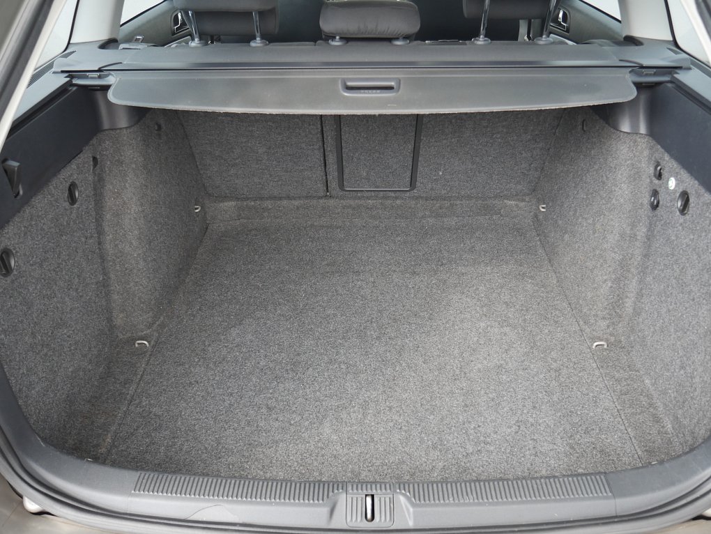 Škoda Octavia II 1.6 MPi Ambiente