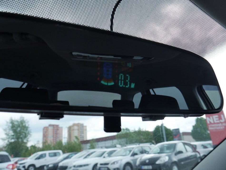 Škoda Octavia II 1.6 MPi Ambiente