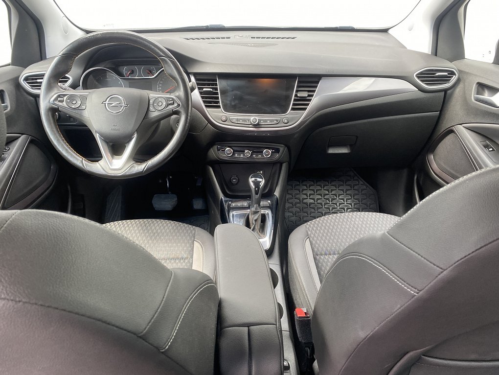 Opel Crossland X 1.2 i 
