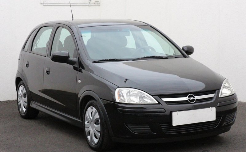 Opel Corsa 1.2 i 16V Enjoy