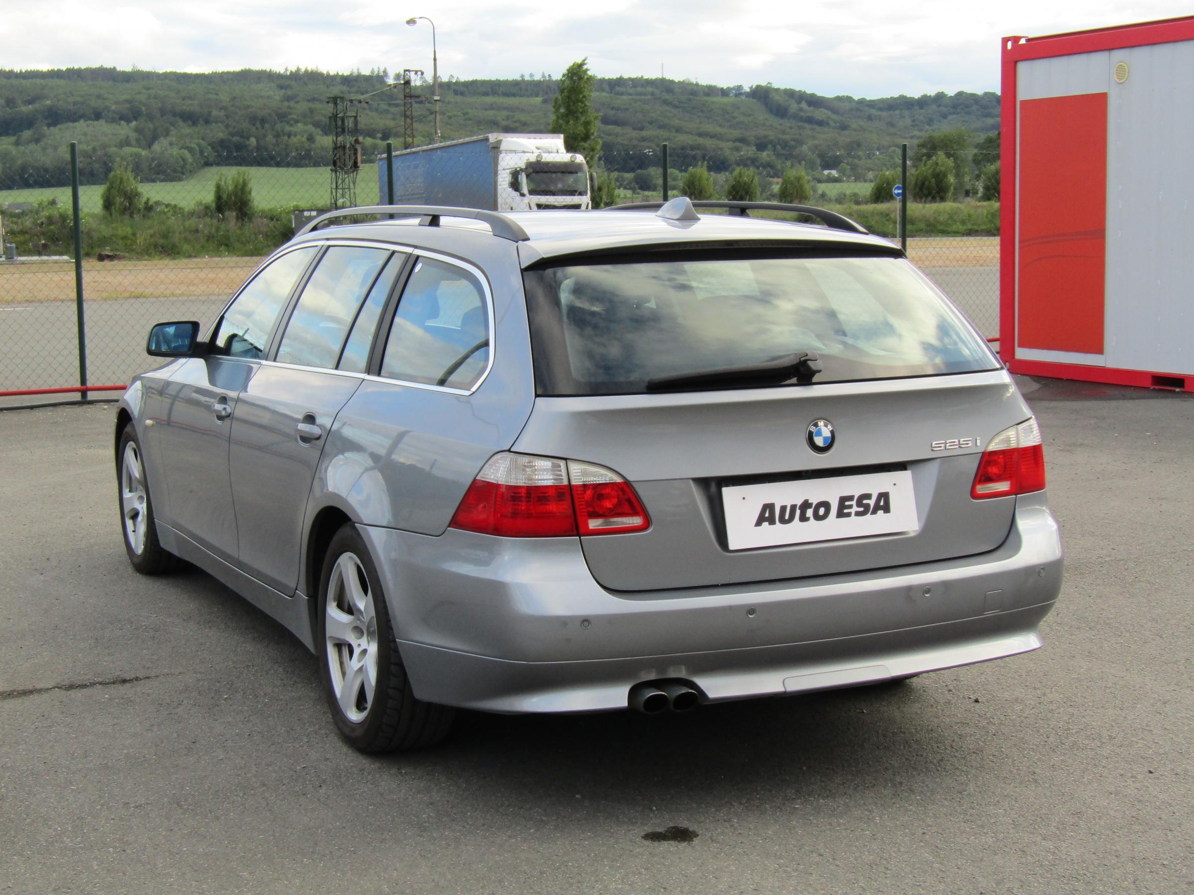 BMW Řada 5, 2004 - pohled č. 4