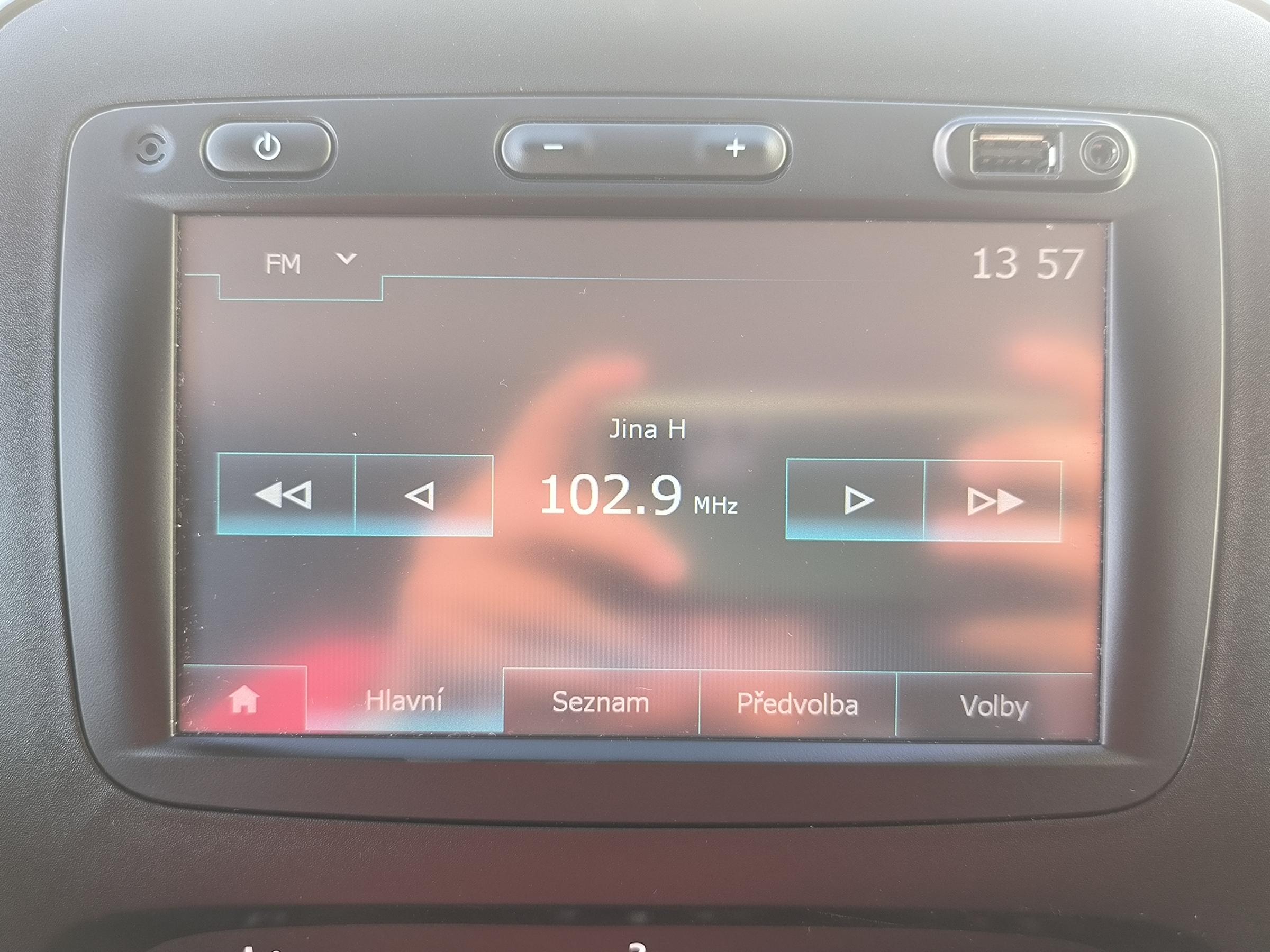 Opel Vivaro, 2016 - pohled č. 12