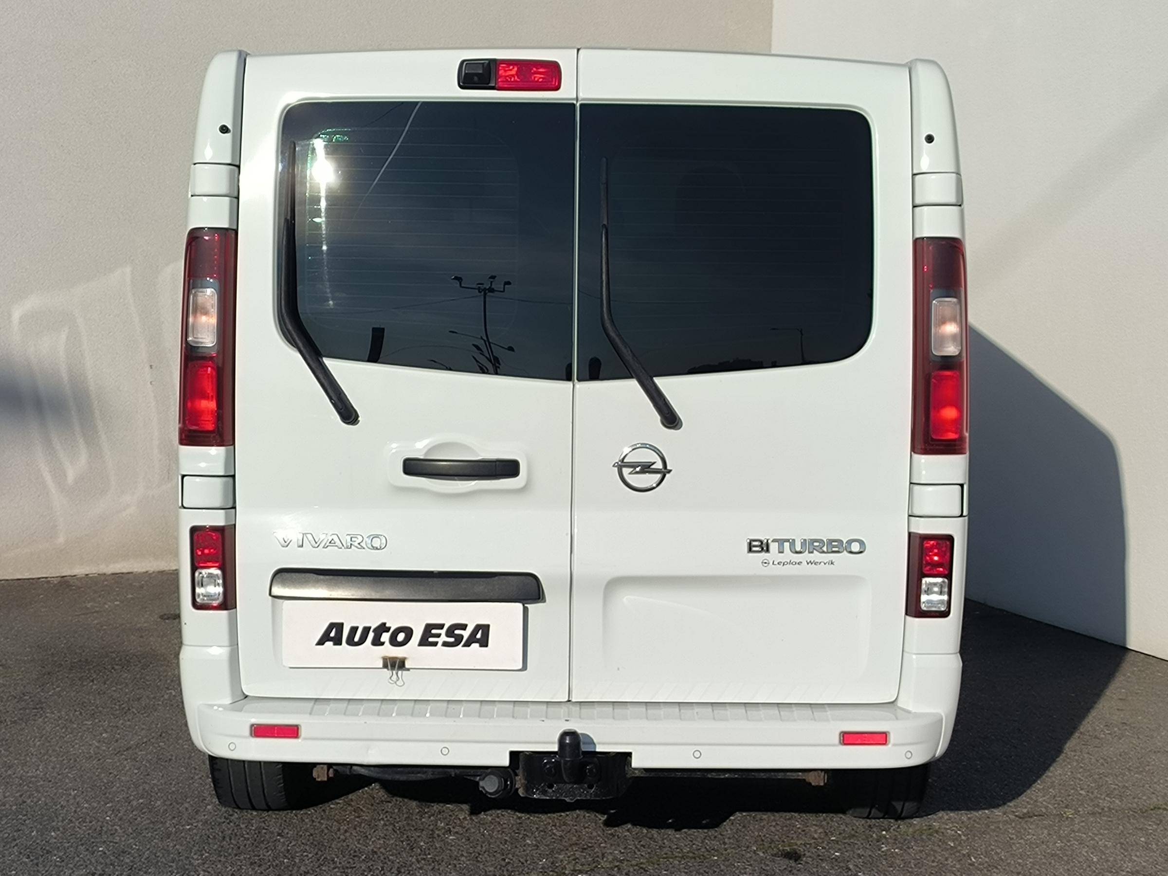 Opel Vivaro, 2016 - pohled č. 5