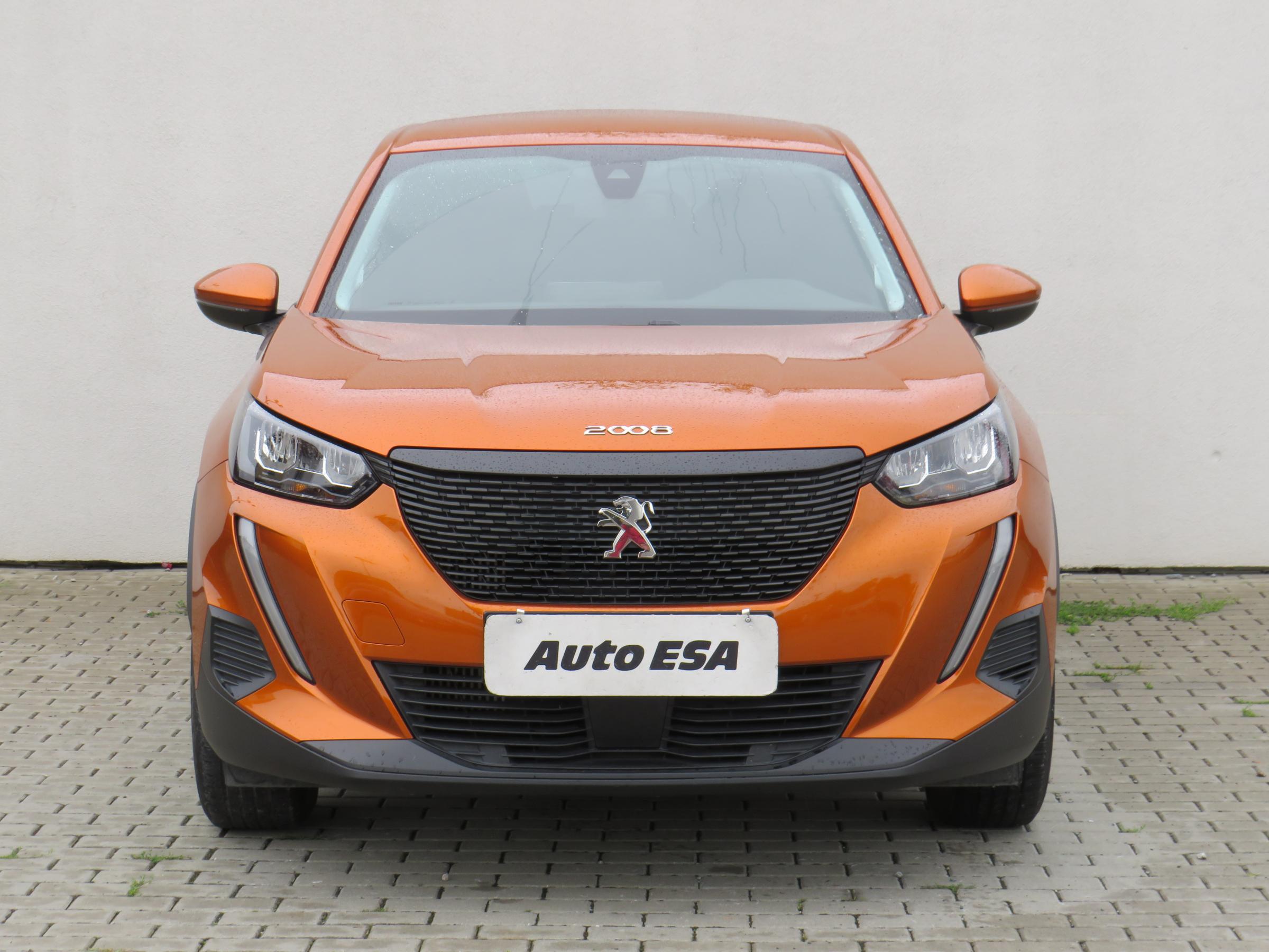 Peugeot 2008, 2020 - pohled č. 2