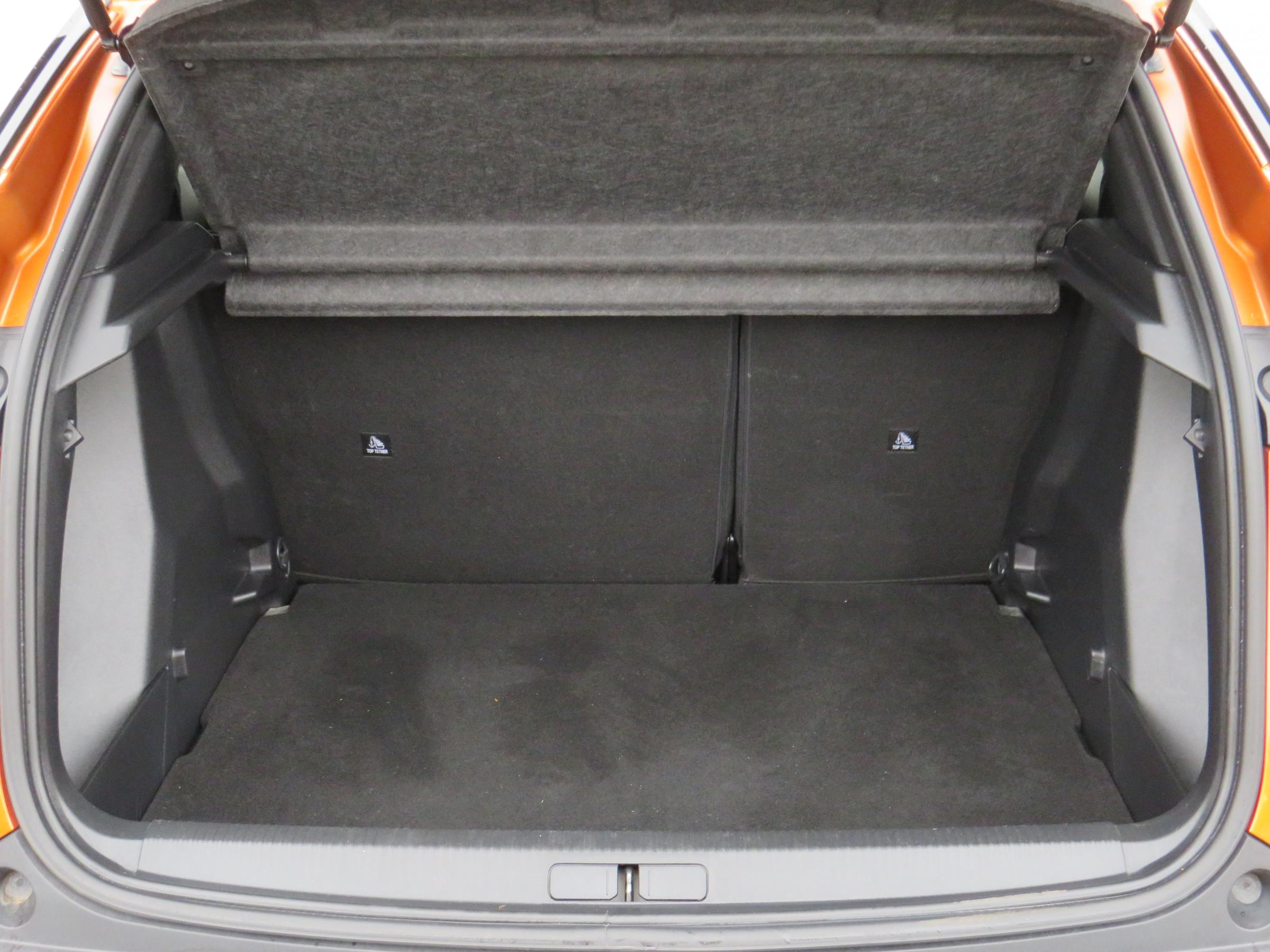 Peugeot 2008, 2020 - pohled č. 7