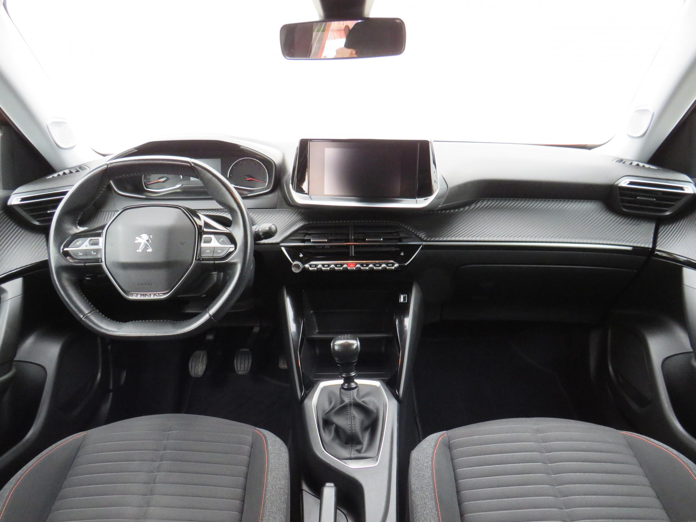 Peugeot 2008, 2020 - pohled č. 8