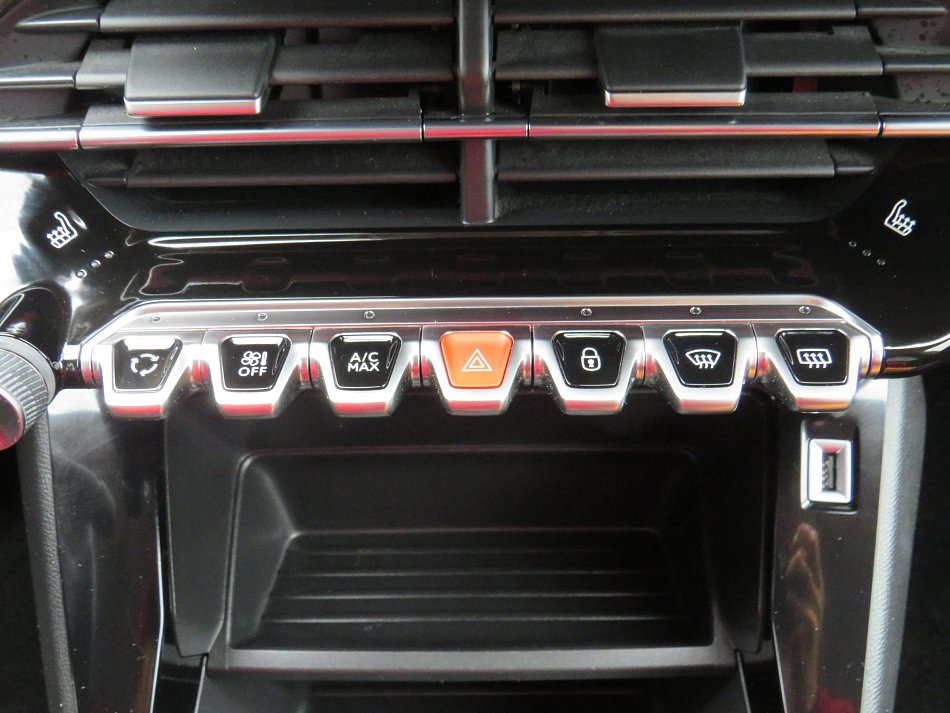 Peugeot 2008 1.2PT Active