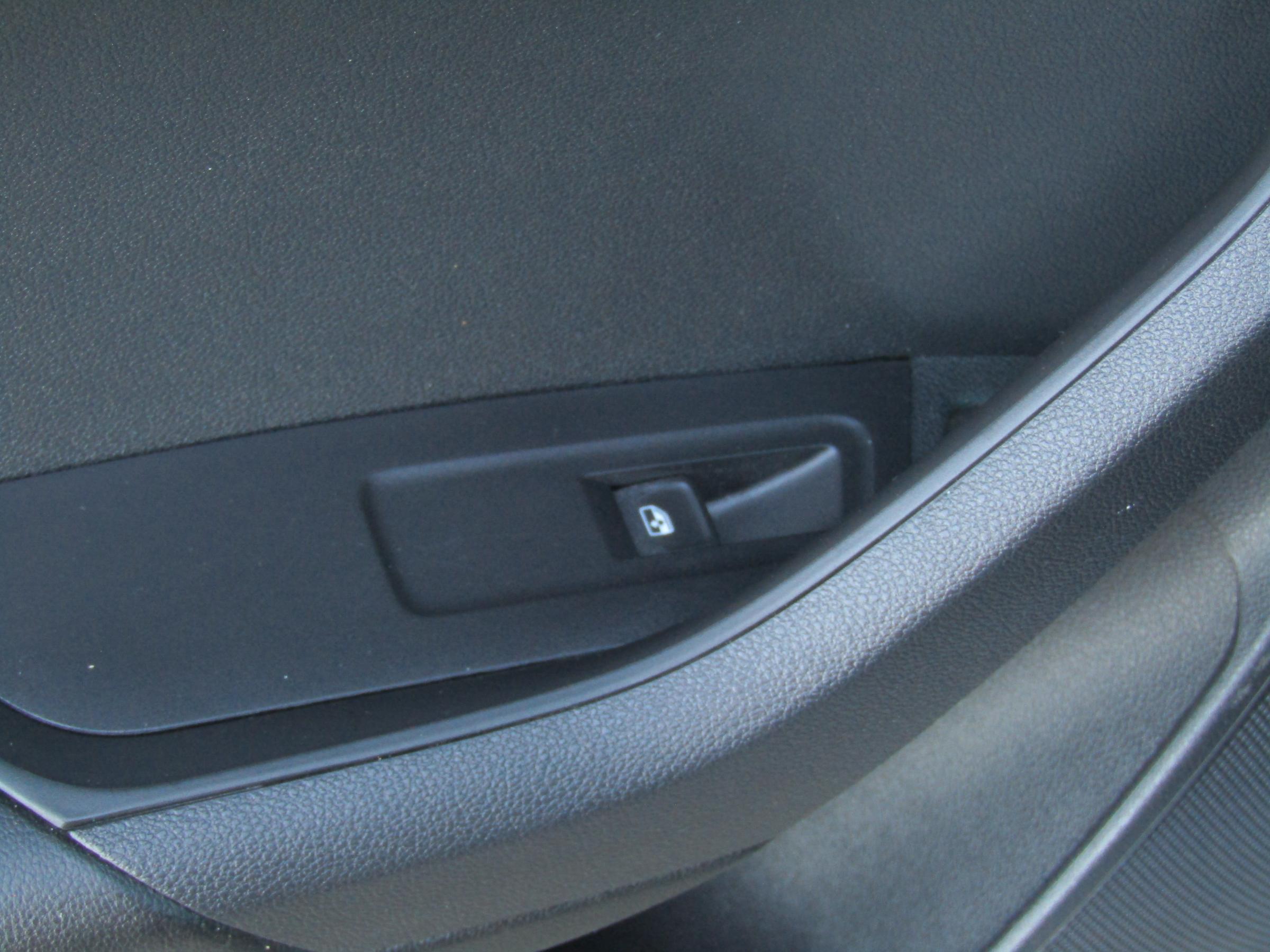 Škoda Karoq, 2018 - pohled č. 12