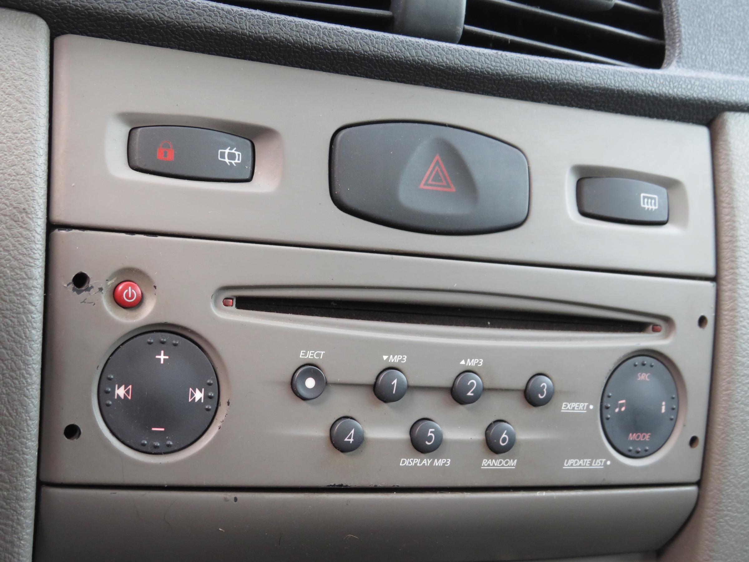 Renault Thalia, 2011 - pohled č. 15