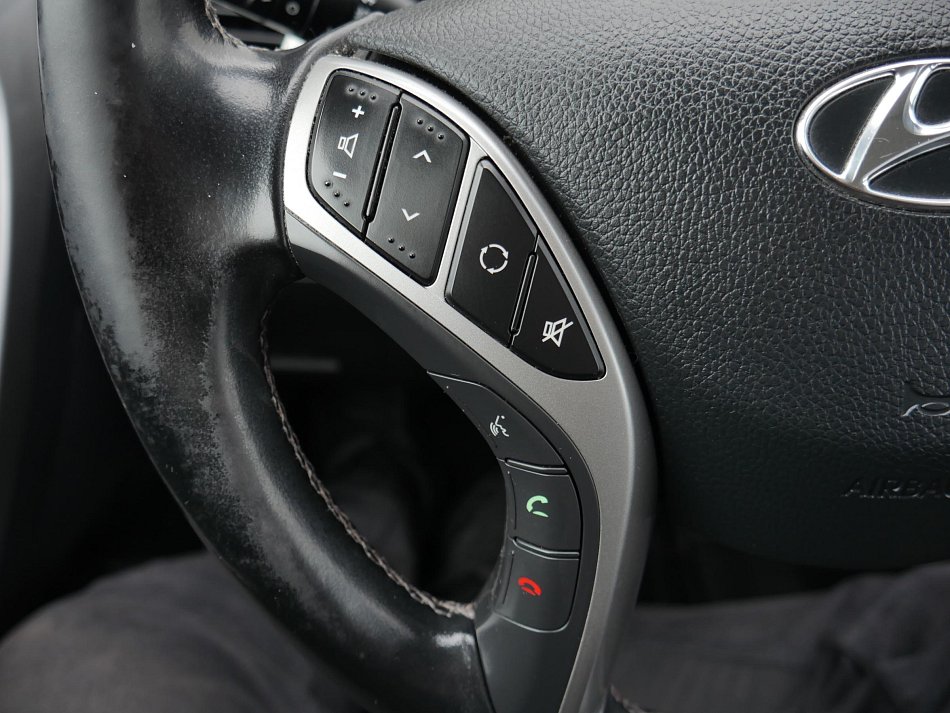 Hyundai I30 1.6 CVVT Trikolor