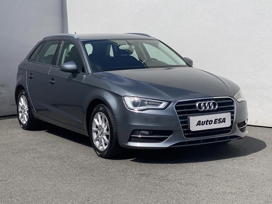 Audi A3 1.2 TSi Attraction Sportback