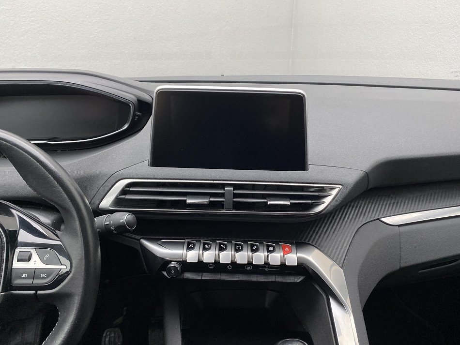 Peugeot 5008 1.2PT Active 7míst