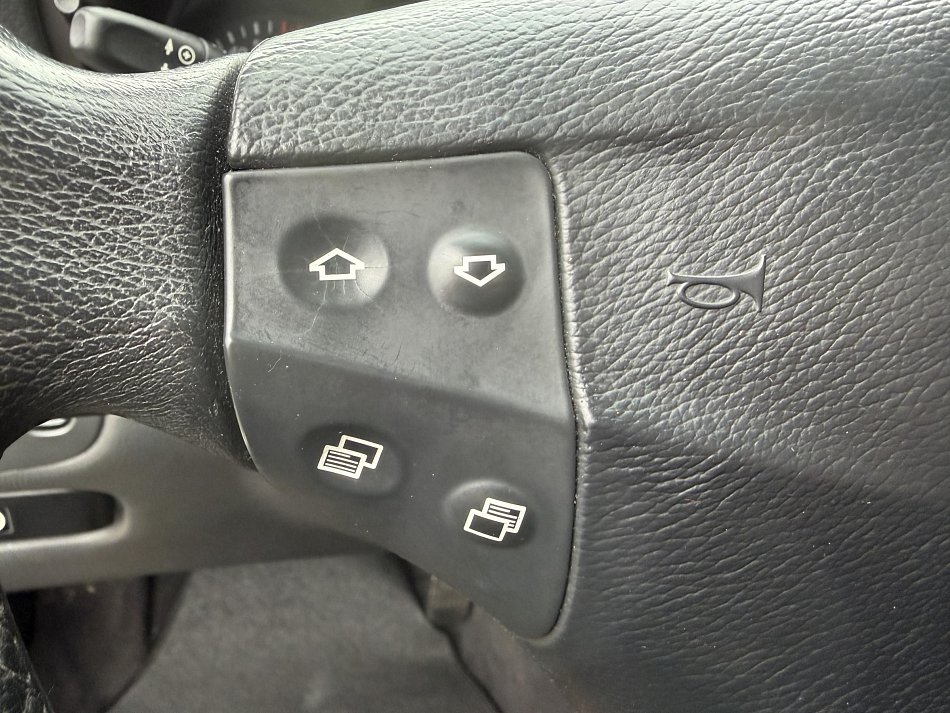 Mercedes-Benz Třída C 1.8i 