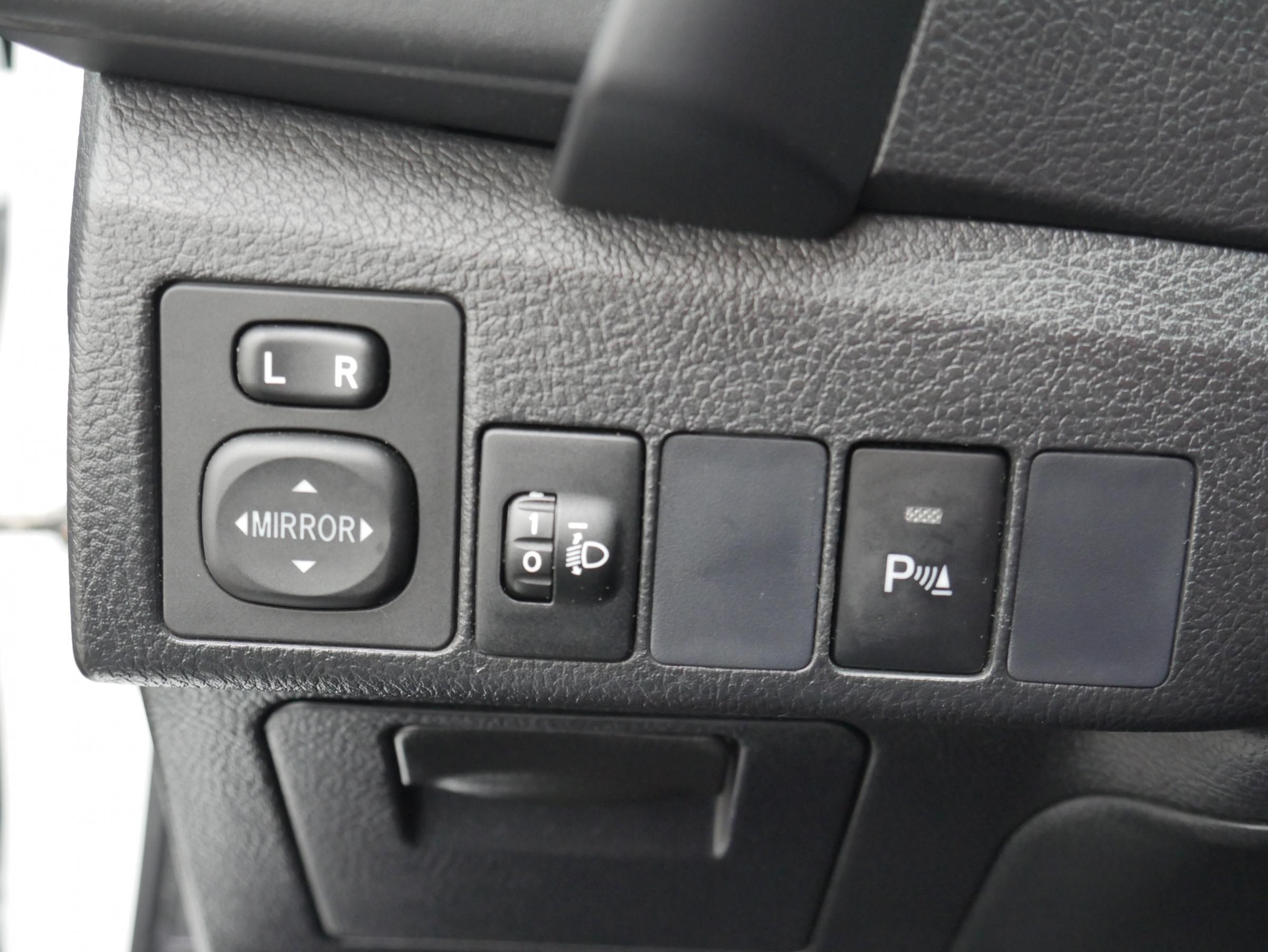 Toyota Auris, 2017 - pohled č. 17