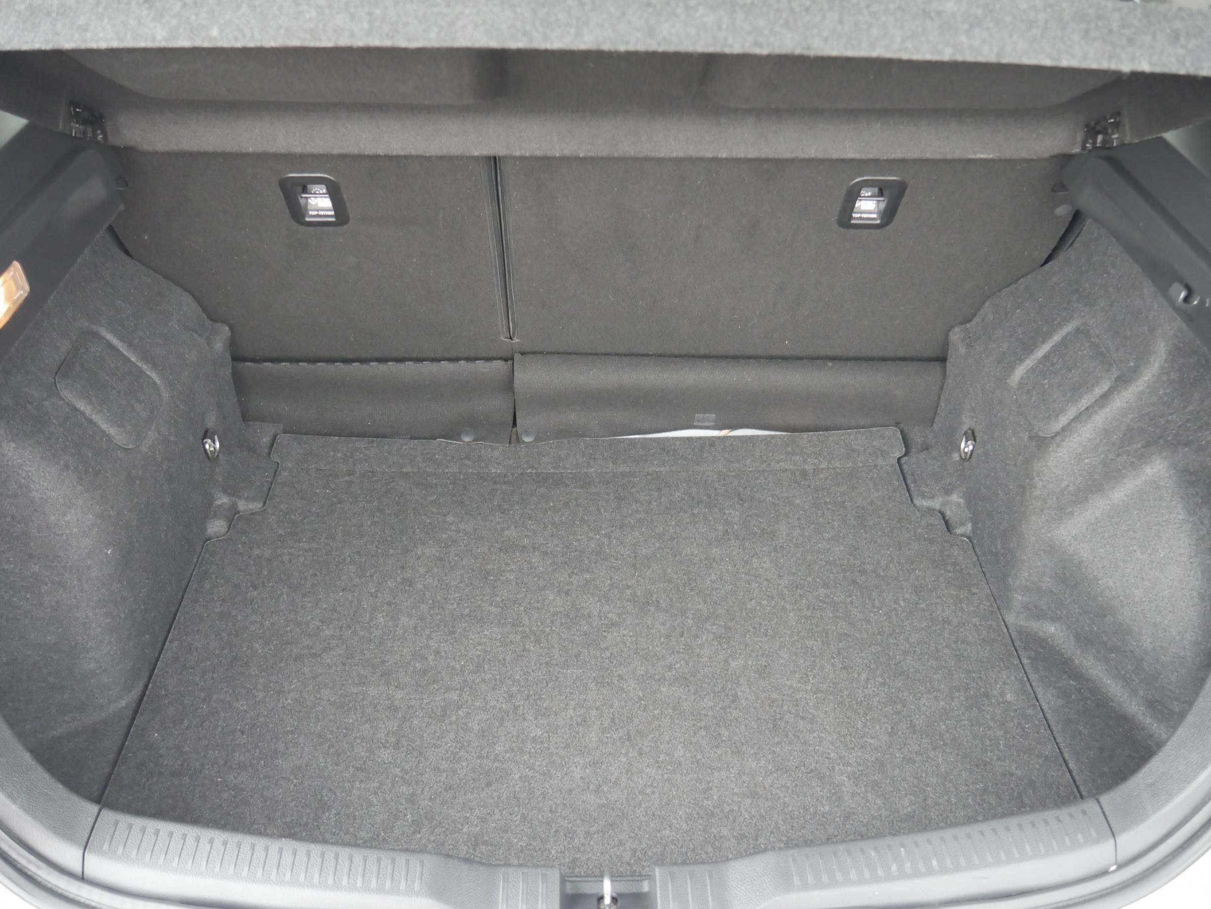 Toyota Auris, 2017 - pohled č. 7