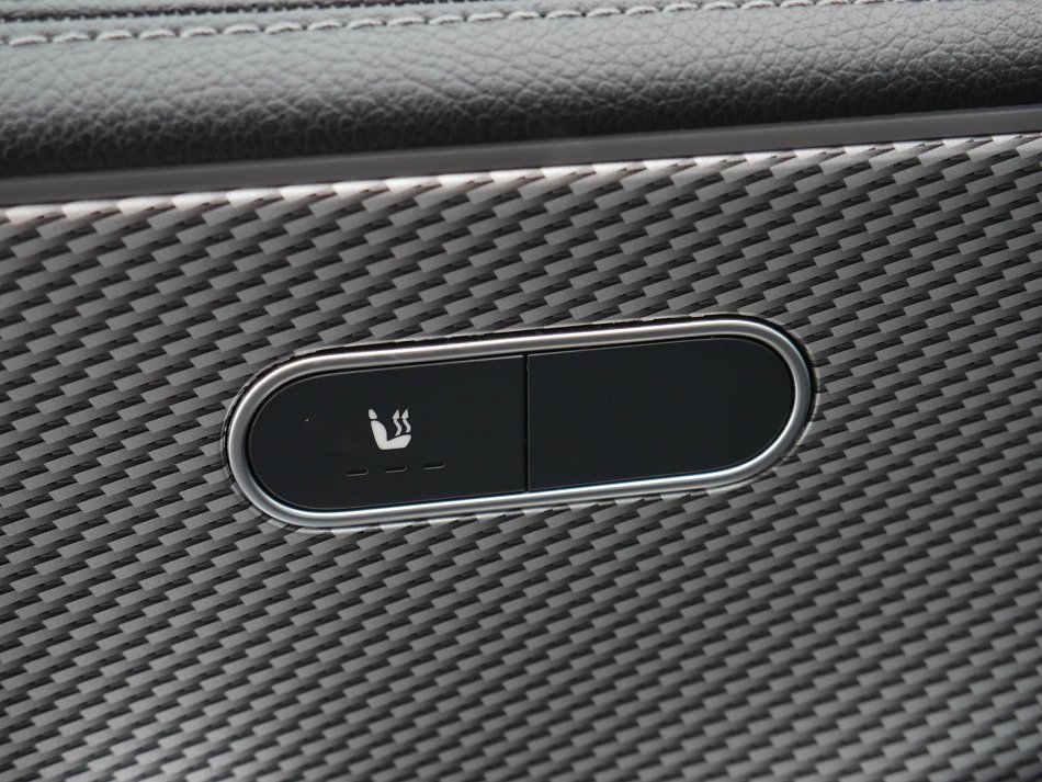 Mercedes-Benz CLA 2.0 D  200 d