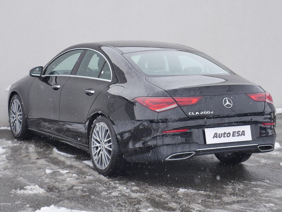 Mercedes-Benz CLA 2.0 D  200 d