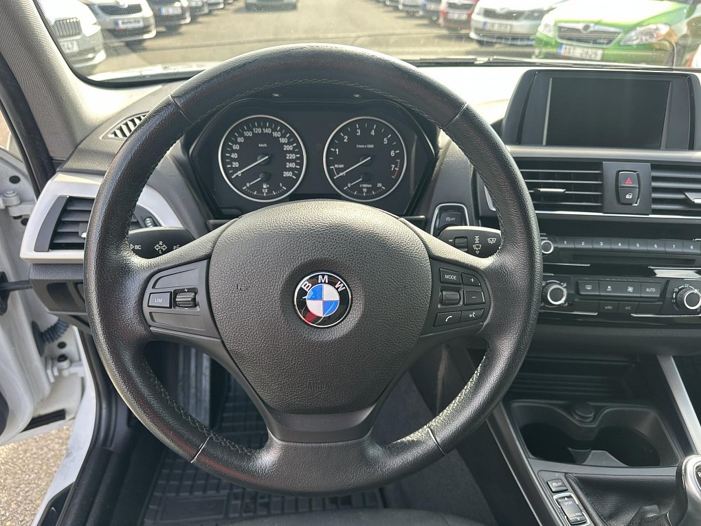 BMW Řada 1 1.5i  1161