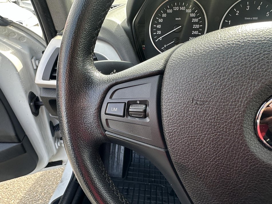 BMW Řada 1 1.5i  1161