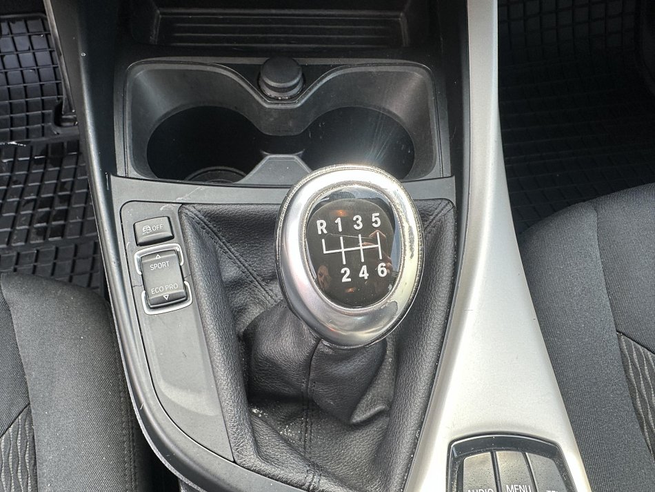 BMW Řada 1 1.5i  1161