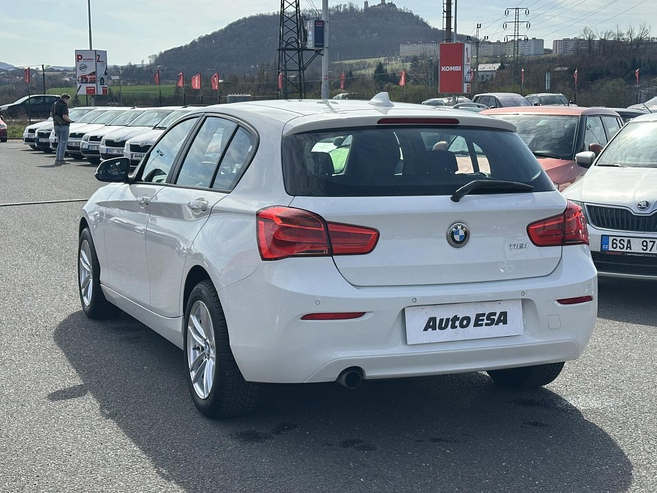 BMW Řada 1 1.5i  1161