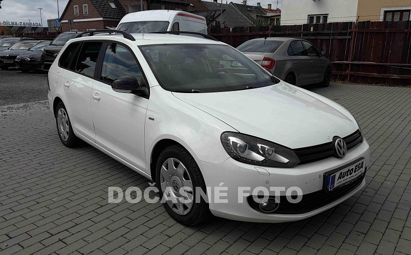Volkswagen Golf 1.6 TDi 