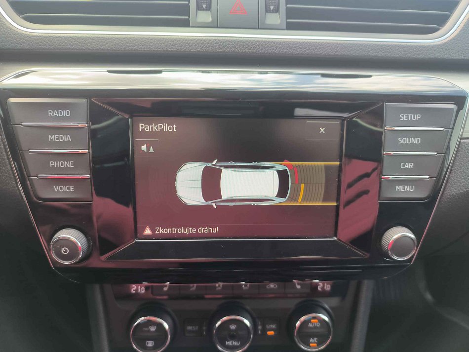 Škoda Superb III 1.8 TSi Style