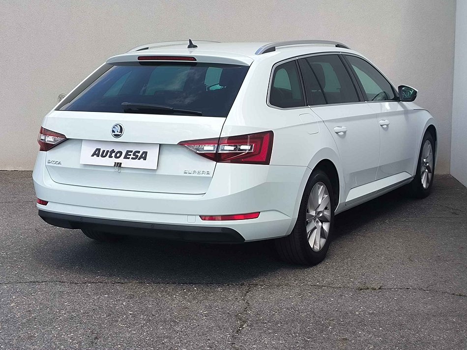 Škoda Superb III 1.8 TSi Style
