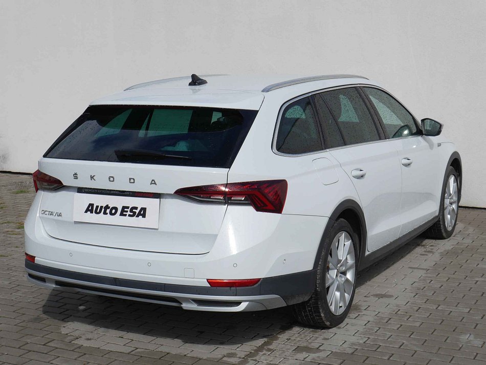 Škoda Octavia IV 1.5 TSi Scout