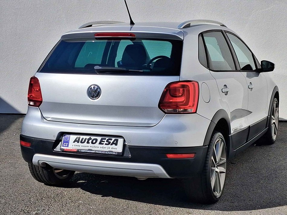 Volkswagen Polo 1.2 TSi CROSS
