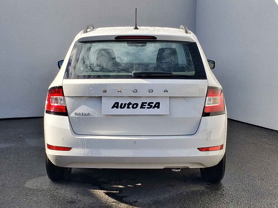 Škoda Fabia III 1.0 TSi Ambition