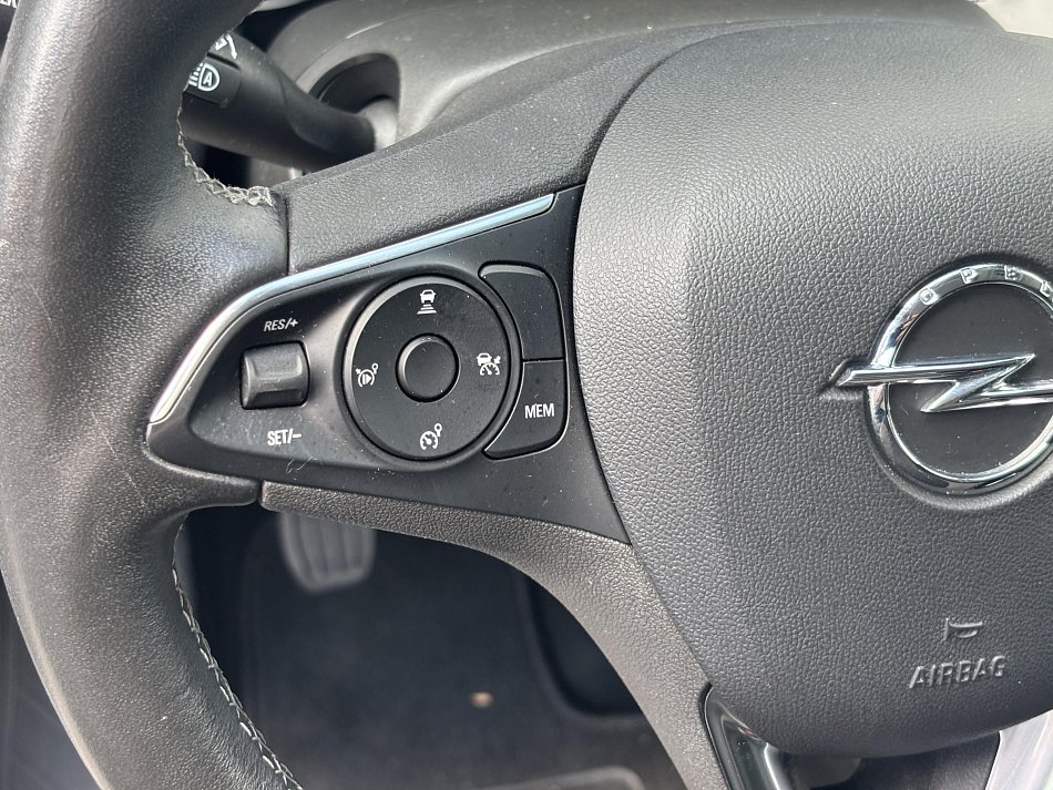 Opel Grandland X 1.2 PT Innovation