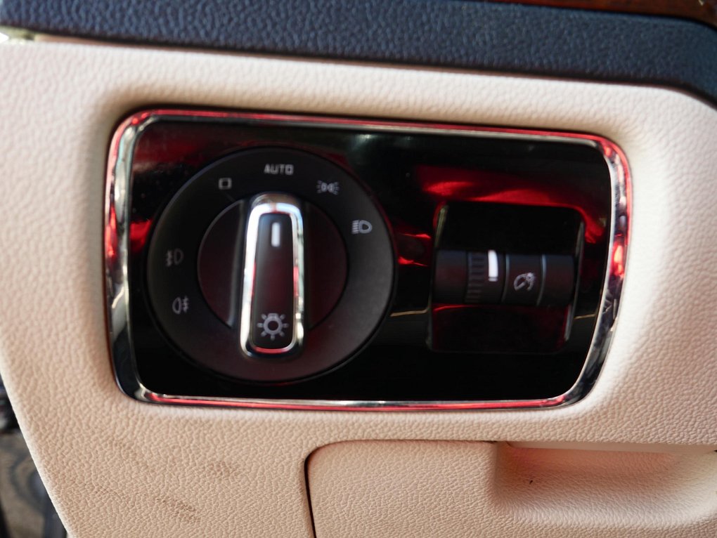 Škoda Superb II 2.0 TDi Elegance 4x4