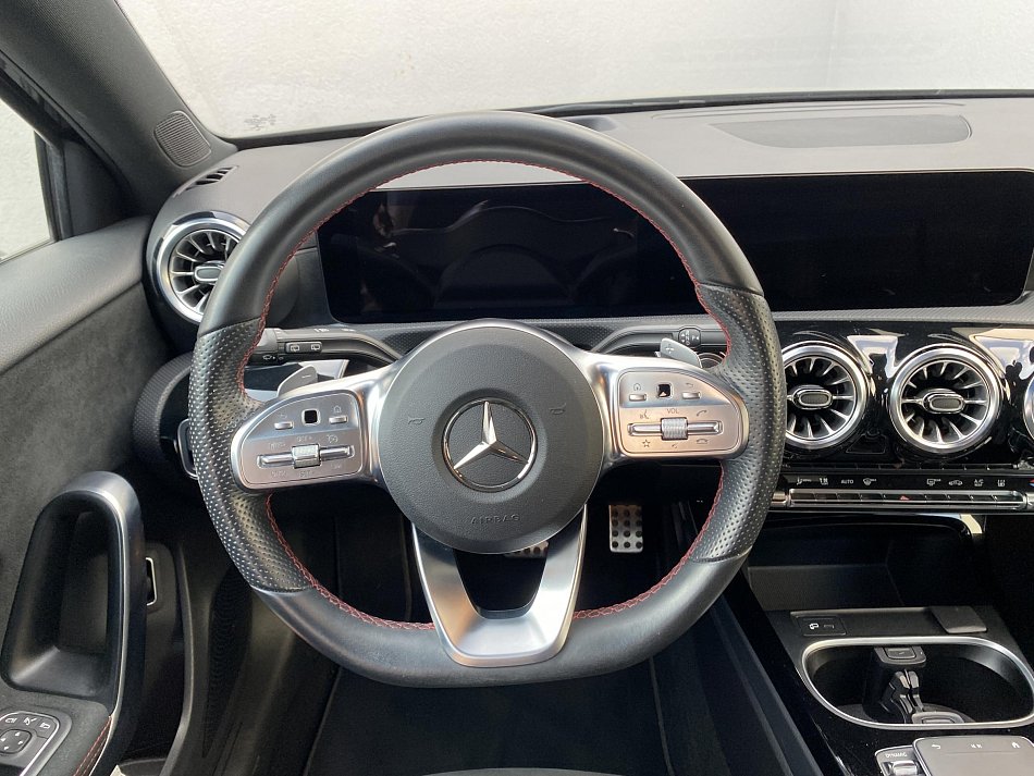 Mercedes-Benz Třída A 1.3 Ba+EL  A 250 e