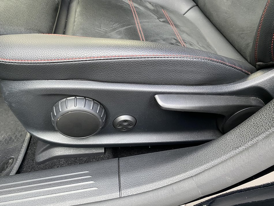 Mercedes-Benz Třída A 1.3 Ba+EL  A 250 e